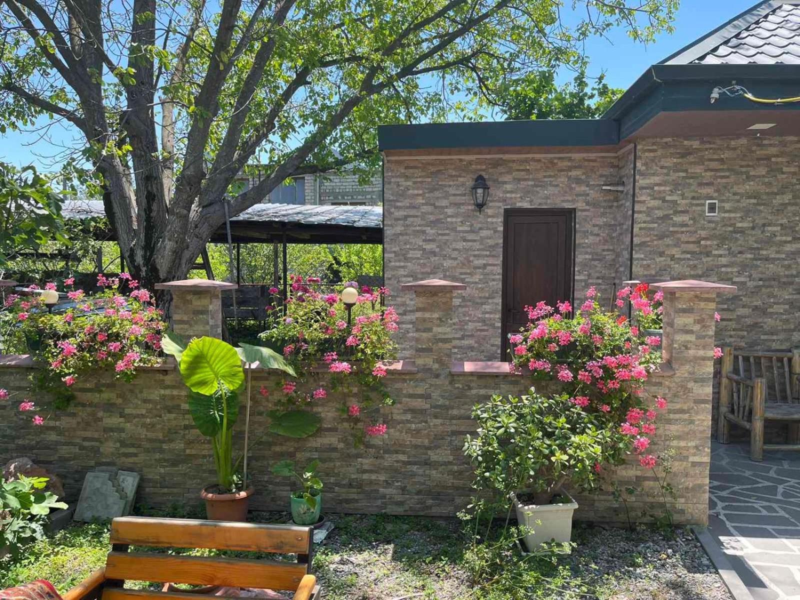 Ekas Rosengarten Gori Exterior photo
